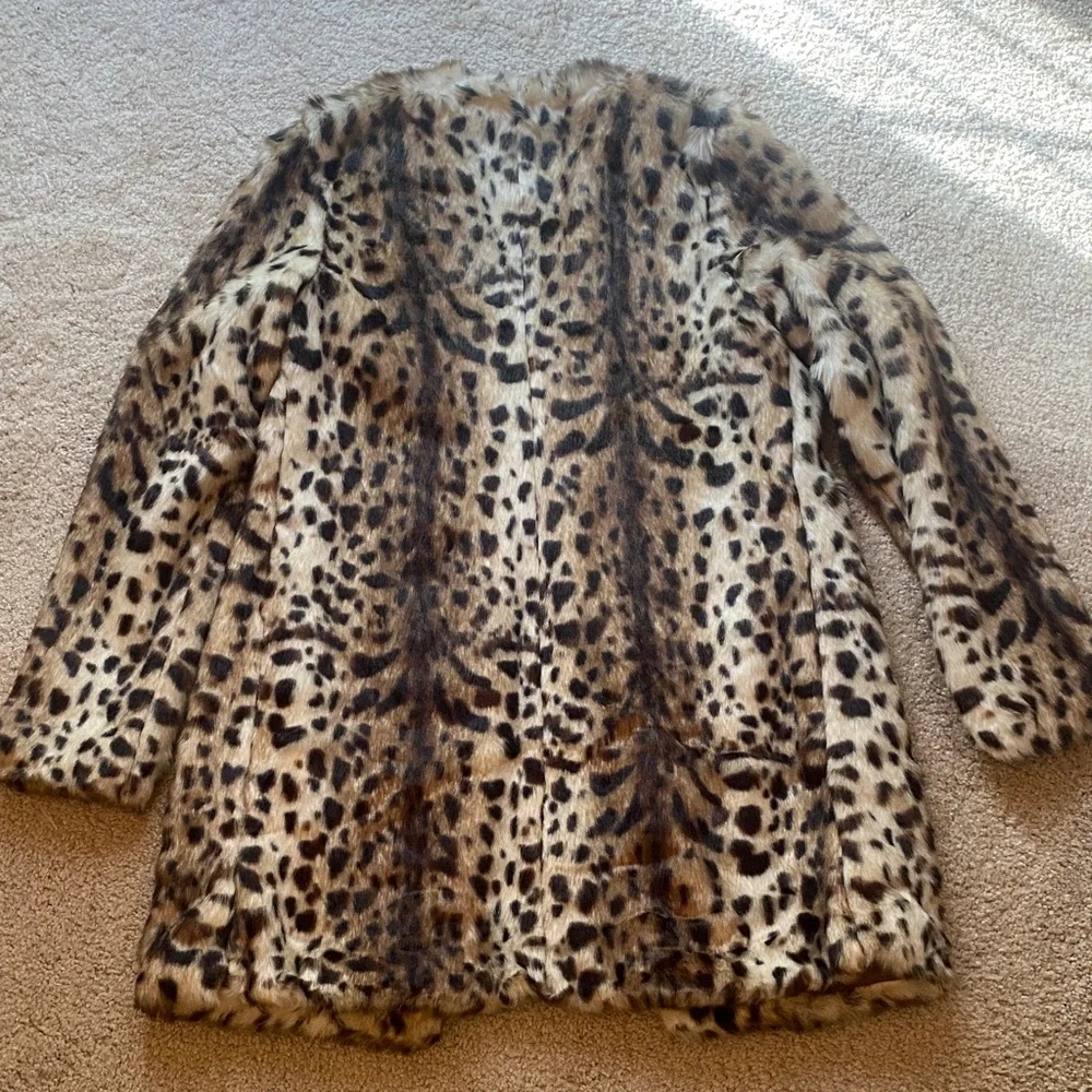 Leopard Print Faux Fur Teddy Jacket - Picture 3 of 3